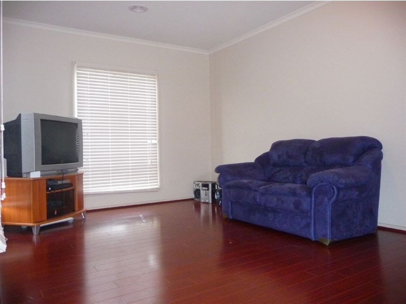 12 Carbine Court, Drouin VIC 3818