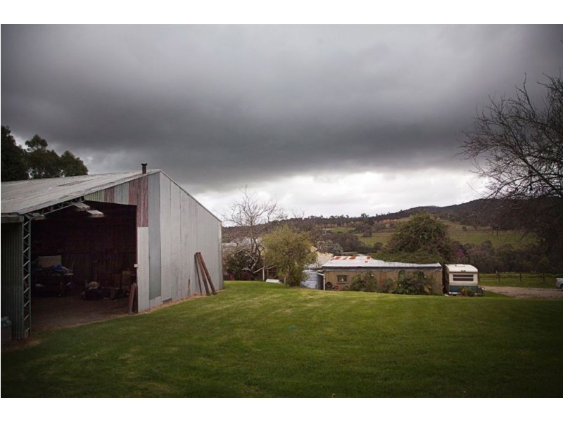 300 Garfield North Road, Garfield North VIC 3814