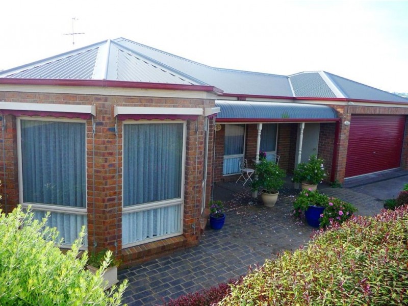 47 Walker Drive, Drouin VIC 3818