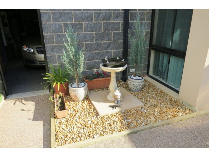 31/27 Jefferson Road, Garfield VIC 3814