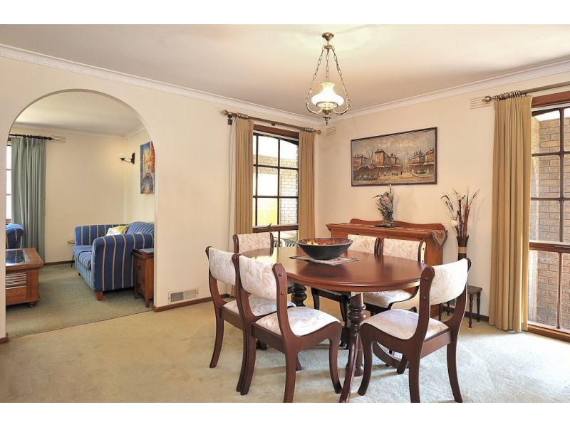 68 Lardner Road, Drouin VIC 3818