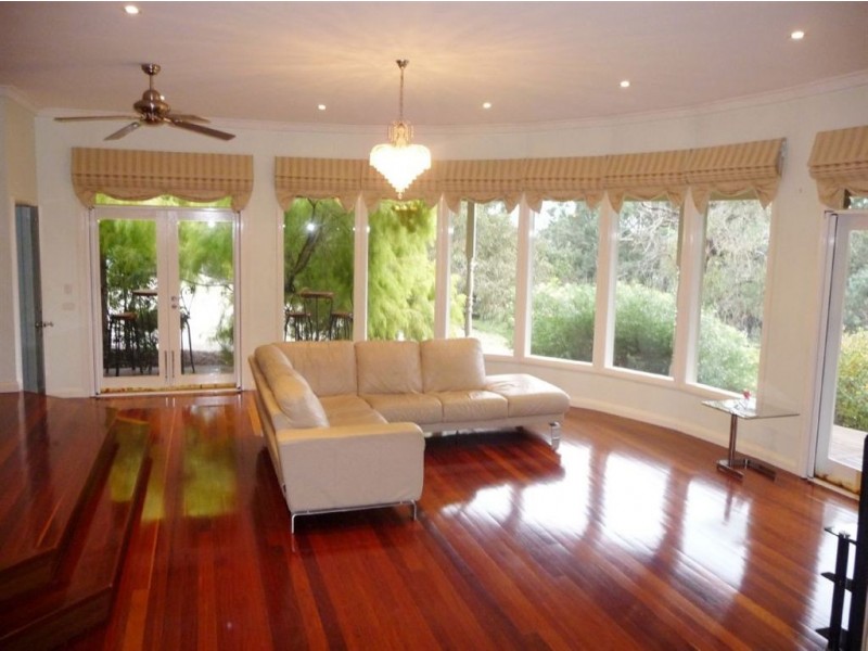 75 Mirrabooka Road, Maryknoll VIC 3812