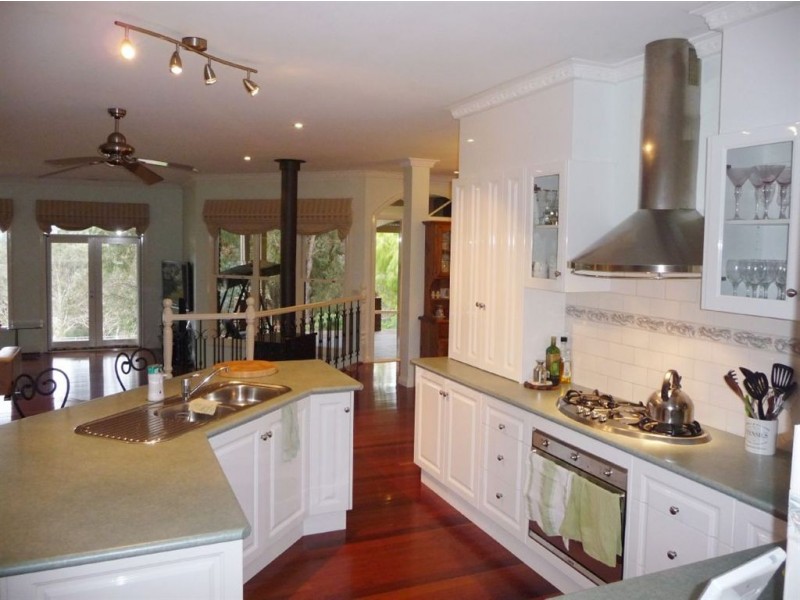 75 Mirrabooka Road, Maryknoll VIC 3812