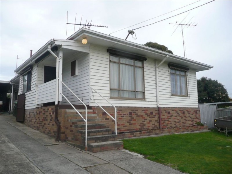 21 Charles Street, Moe VIC 3825