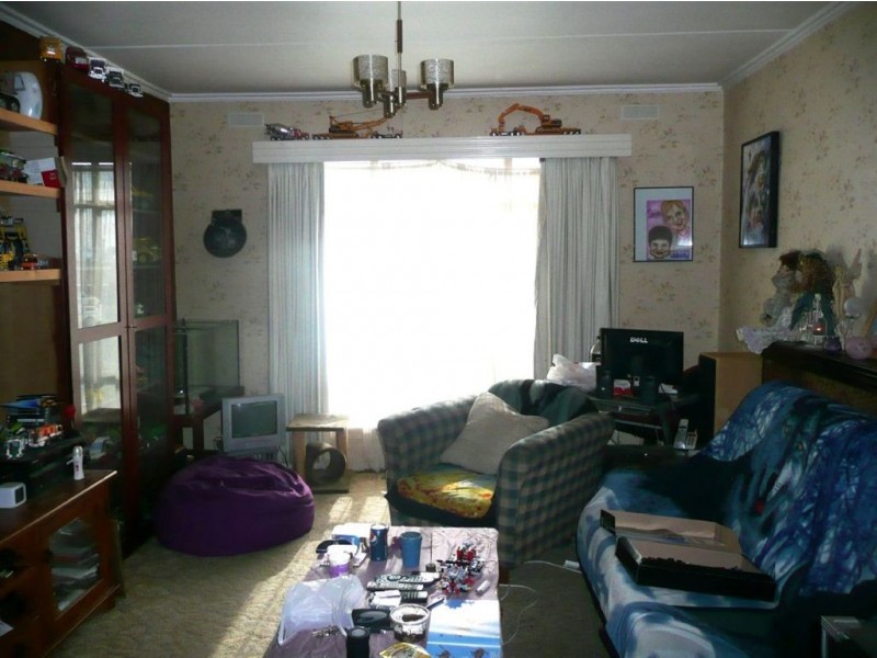 21 Charles Street, Moe VIC 3825