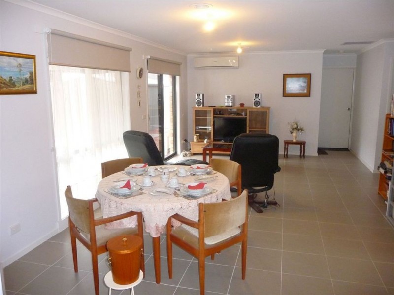 14 Oak Avenue, Longwarry VIC 3816