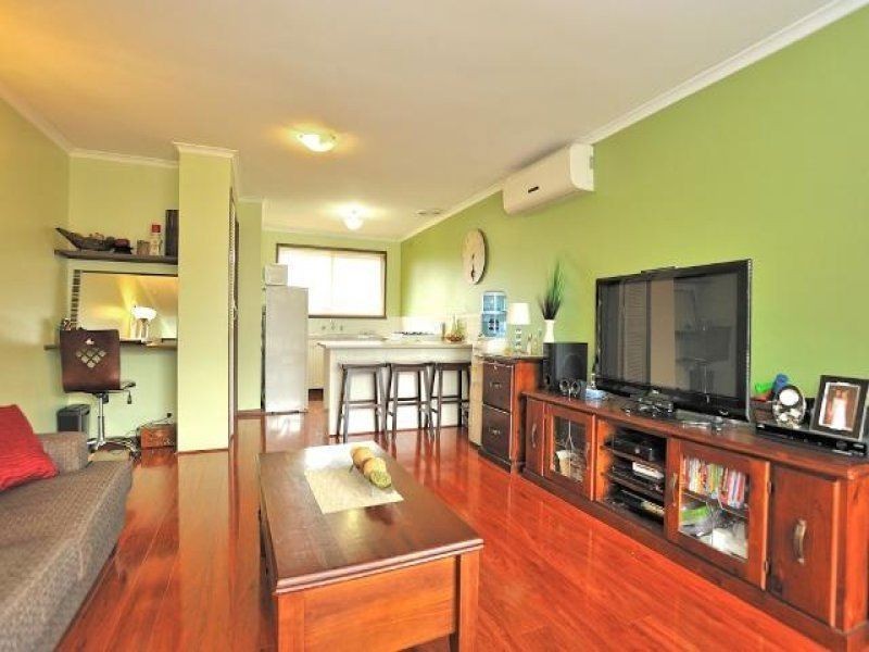 3/18 Darnum Street, Drouin VIC 3818