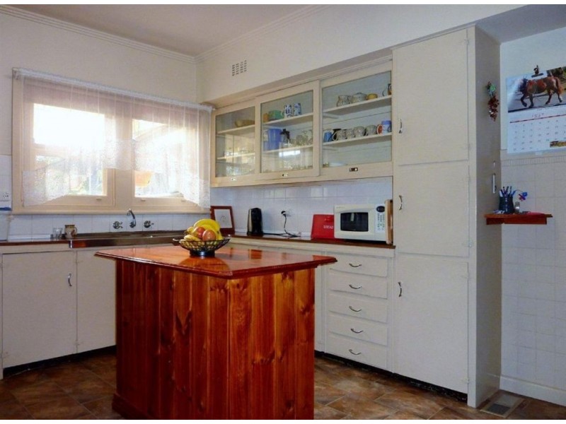 41 Buln Buln Road, Drouin VIC 3818