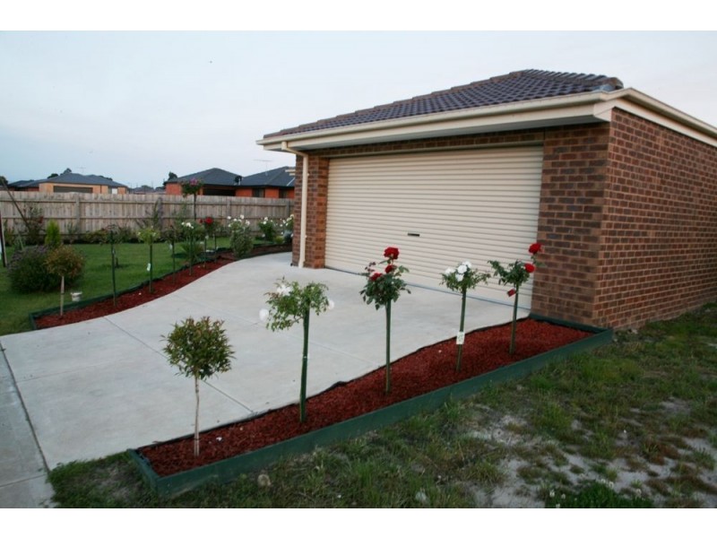 3 Oak Avenue, Longwarry VIC 3816