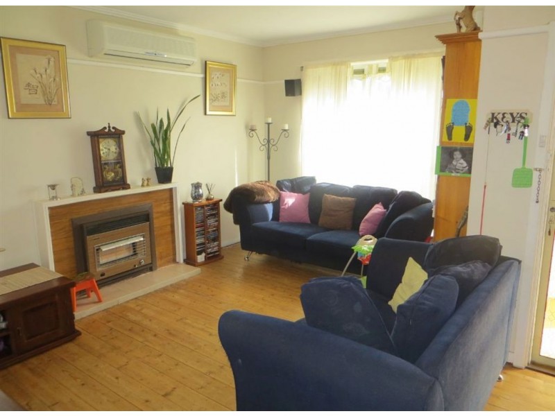 42 Albert Road, Drouin VIC 3818