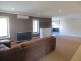 2/5 Lyndhurst Square, Drouin VIC 3818