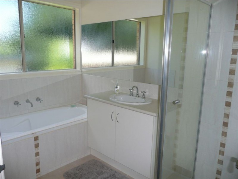 17 Archer Road, Garfield VIC 3814