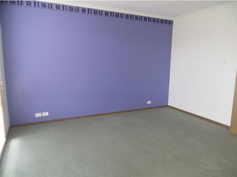 1 McClure Street, Drouin VIC 3818