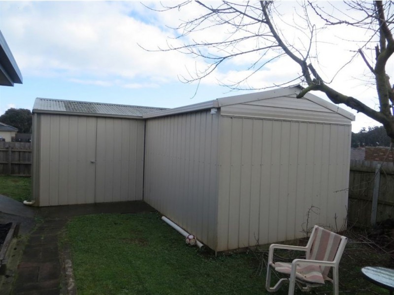 1 McClure Street, Drouin VIC 3818