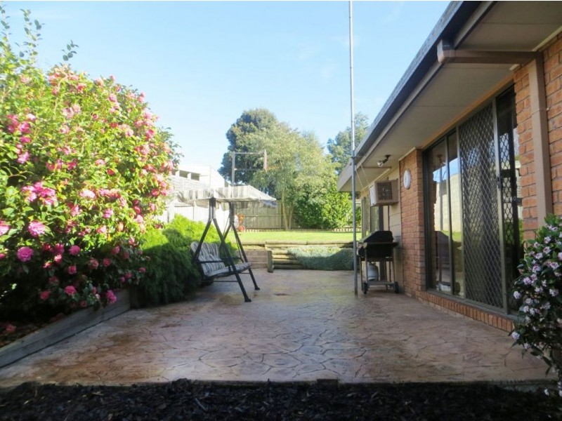 15 Gerrard Street, Drouin VIC 3818