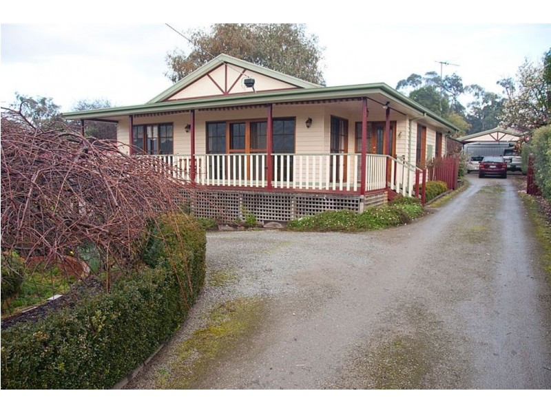 6 Jolley Road, Bunyip VIC 3815