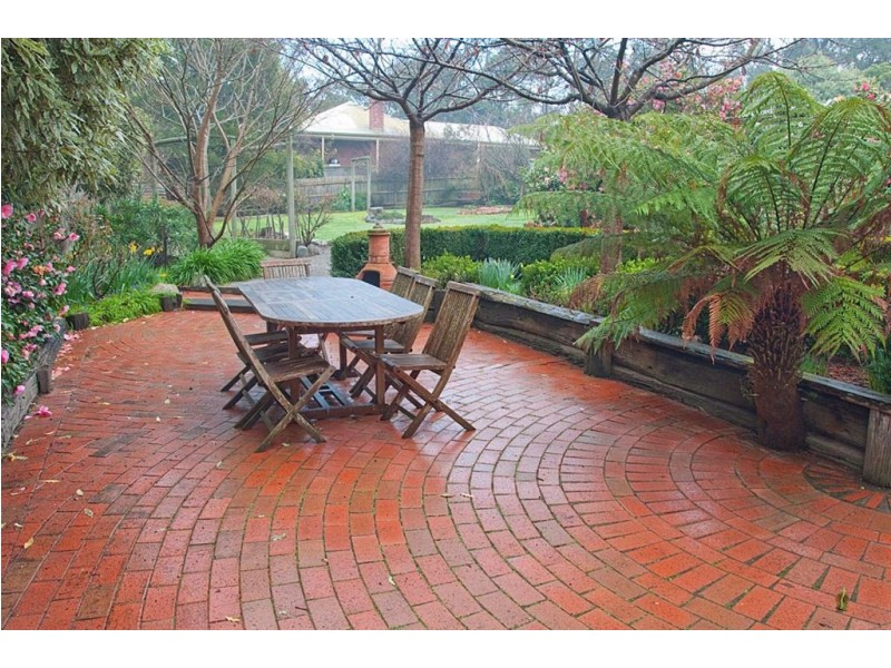 6 Jolley Road, Bunyip VIC 3815