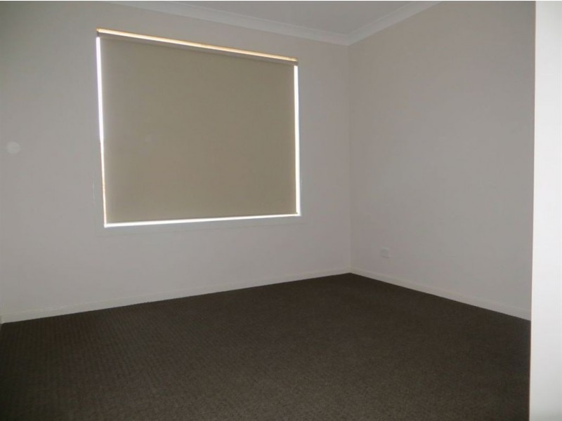 40 Kensington Square, Drouin VIC 3818