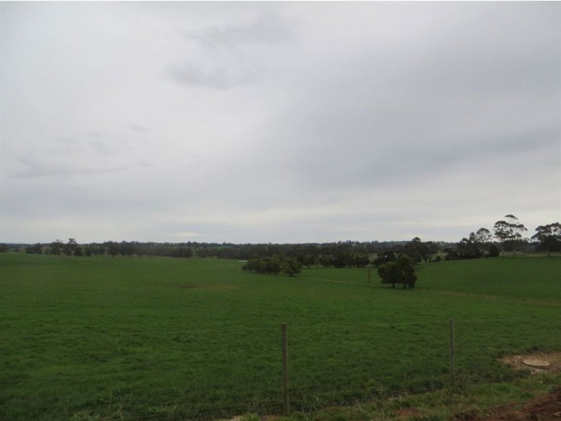 40 Kensington Square, Drouin VIC 3818