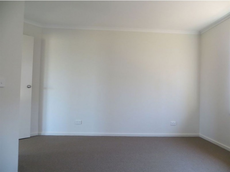 62 Cook Street, Drouin VIC 3818