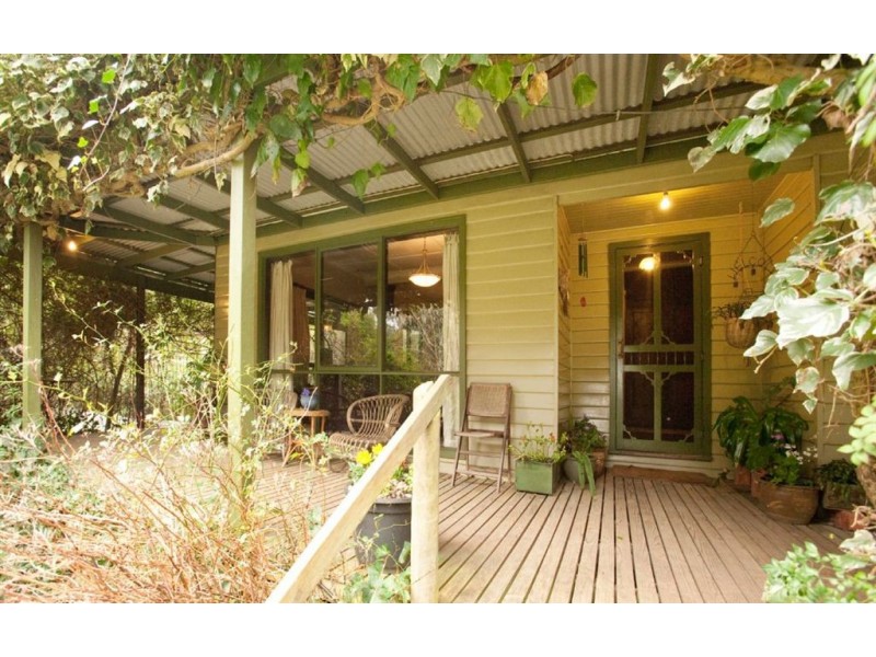 440 Invermay Road East, Drouin South VIC 3818