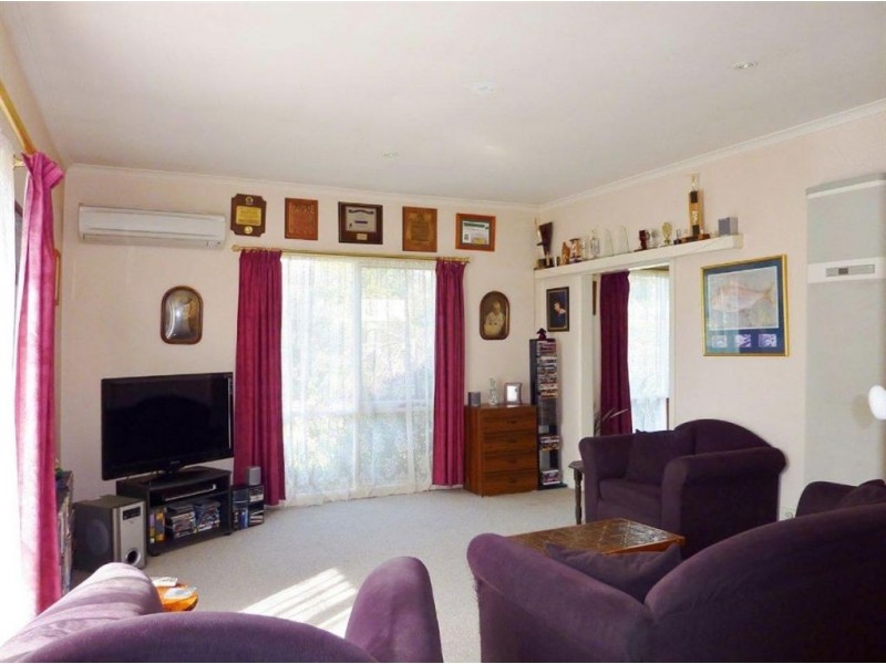 15 Hearn Street, Drouin VIC 3818