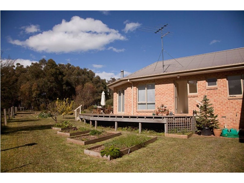 9 Hague Court, Drouin VIC 3818