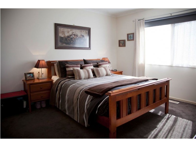 10 Mary Street, Bunyip VIC 3815