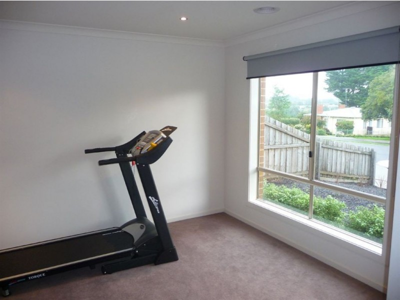 101 McNeilly Road, Drouin VIC 3818