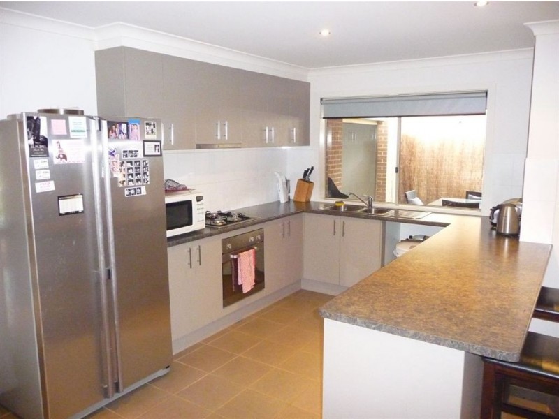 101 McNeilly Road, Drouin VIC 3818