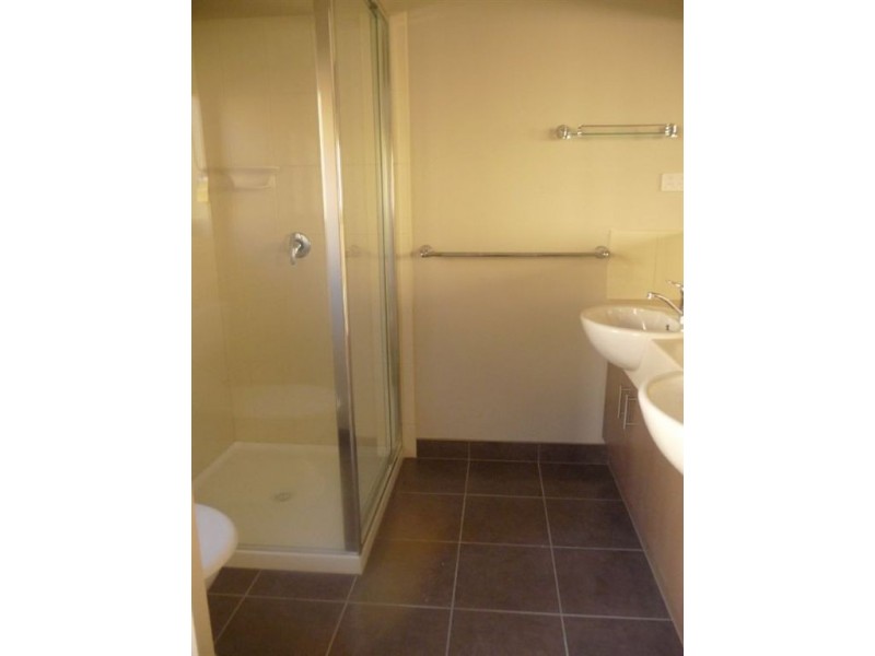 22 Holland Street, Drouin VIC 3818