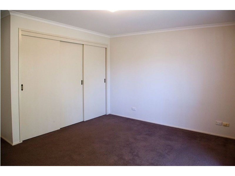 6 Boronia Street, Drouin VIC 3818