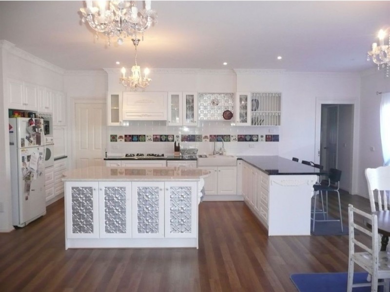 18 Toy Street, Longwarry VIC 3816