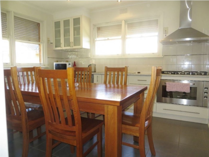 74 Church Street, Drouin VIC 3818