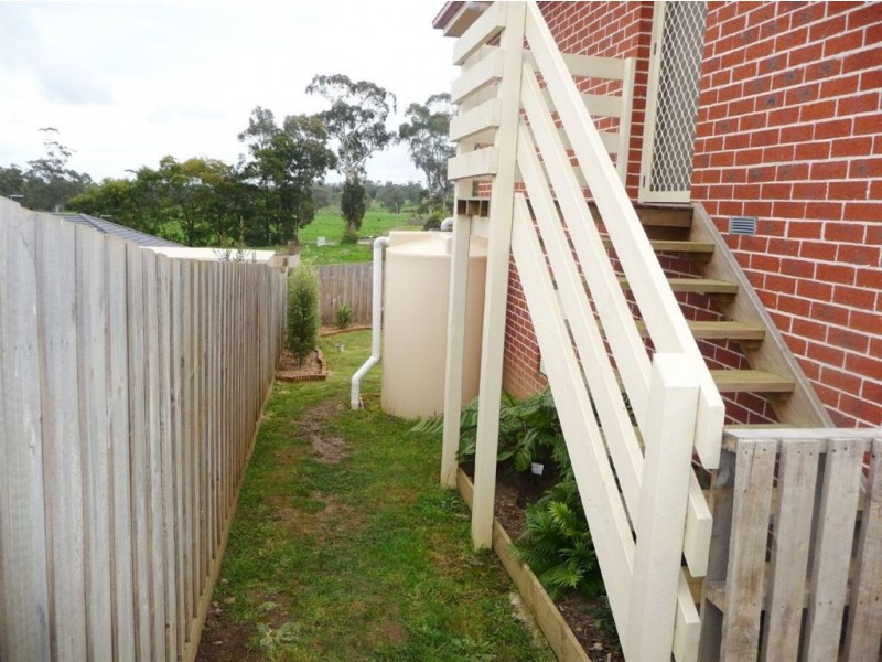 12 Richie Court, Drouin VIC 3818