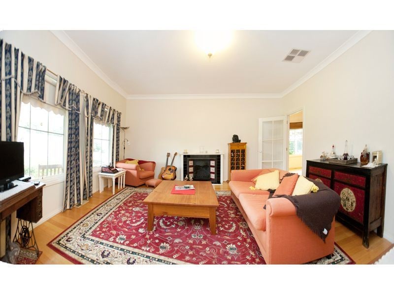 5 Marion Place, Drouin VIC 3818