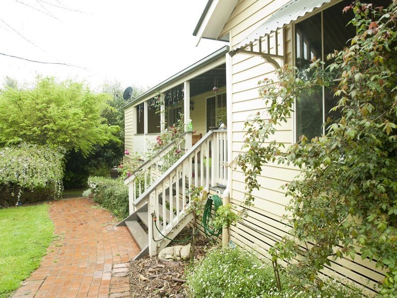 5 Marion Place, Drouin VIC 3818