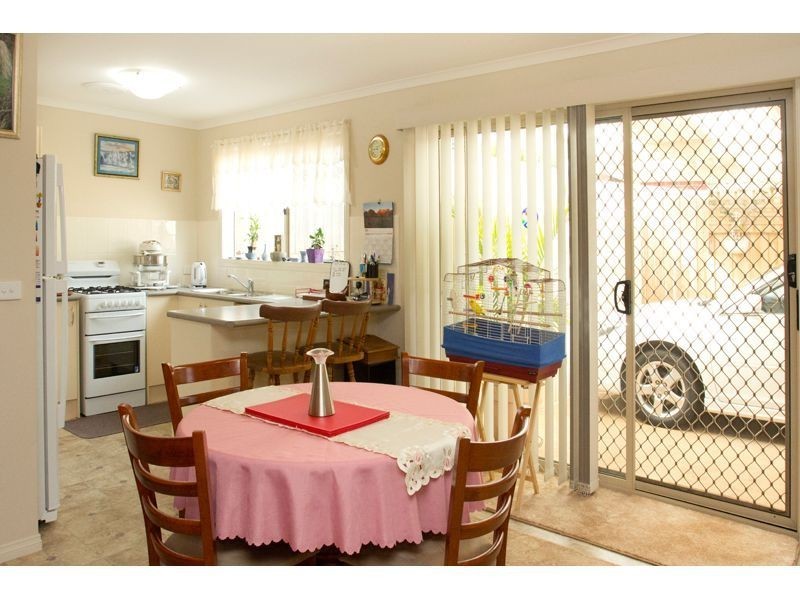 14 Emma Close, Drouin VIC 3818