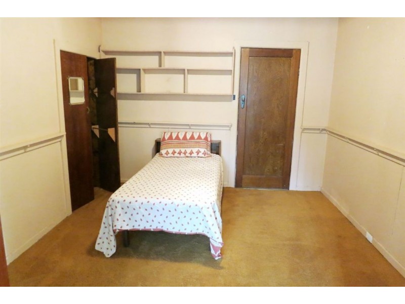 4 Garfield Road, Garfield VIC 3814