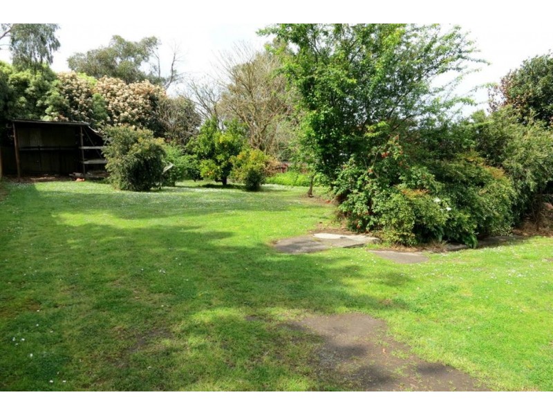 4 Garfield Road, Garfield VIC 3814