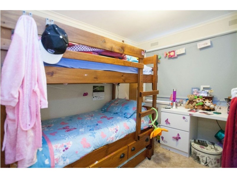 3 Fairchild Street, Drouin VIC 3818