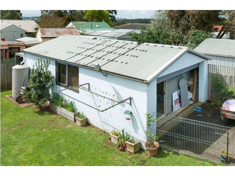 3 Fairchild Street, Drouin VIC 3818