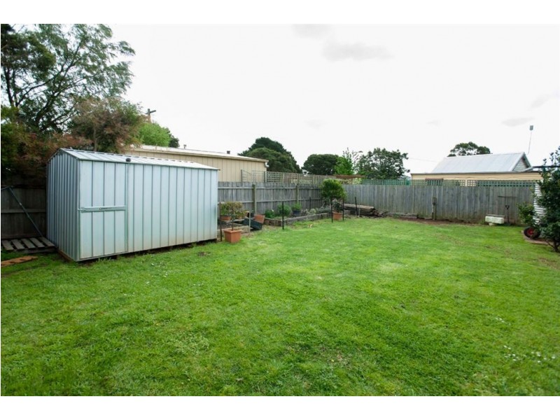 3 Fairchild Street, Drouin VIC 3818