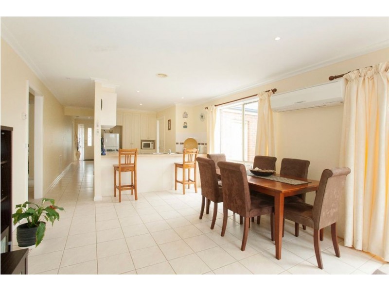 46 Cook Street, Drouin VIC 3818