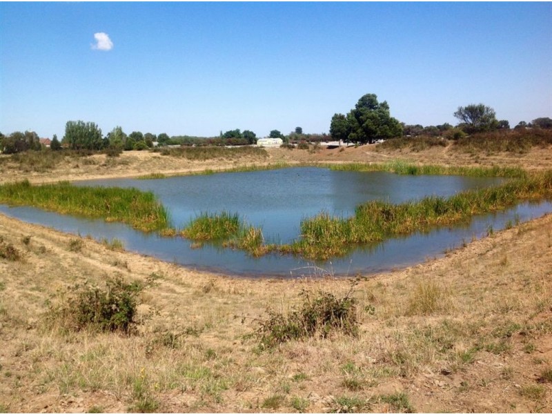 1255 Bunyip River Road, Iona VIC 3815