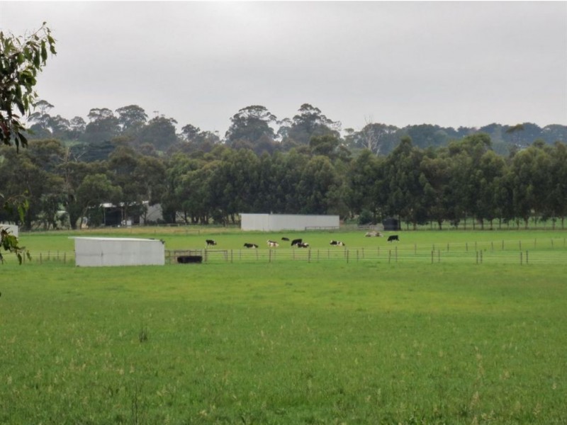 590 North Yannathan Road, Ripplebrook VIC 3818