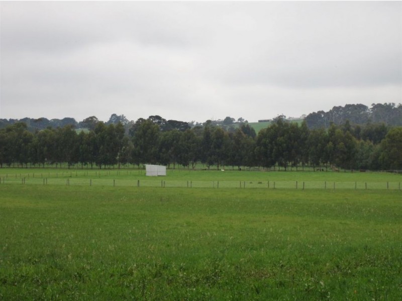 590 North Yannathan Road, Ripplebrook VIC 3818