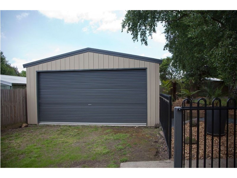 57 Lampard Road, Drouin VIC 3818