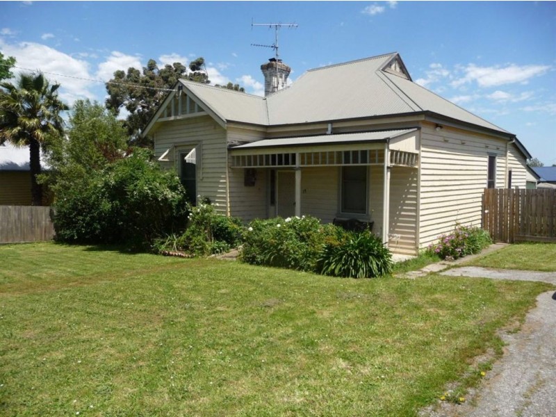19 Pearson Street, Bunyip VIC 3815