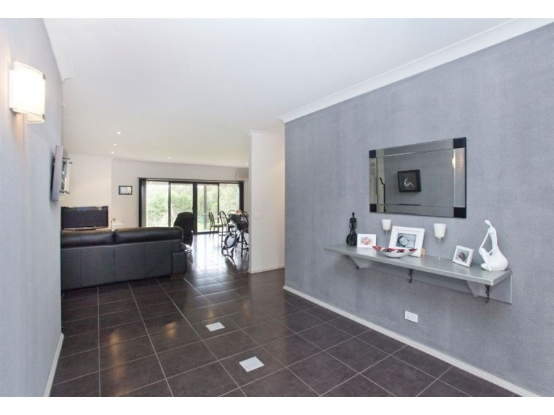 13 Green Valley Drive, Drouin VIC 3818